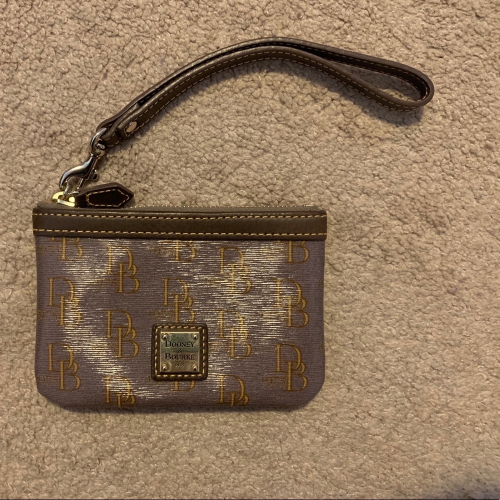 Wristlet